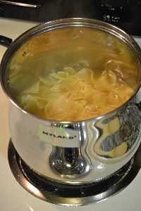 Honnies egg noodles_small