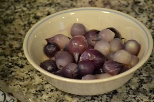 beautiful purple pearl onions_small