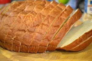 slice breads into small pieces_small