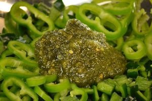 jarred pesto 3_small