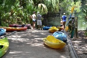 the boat rental at Silver Springs_small