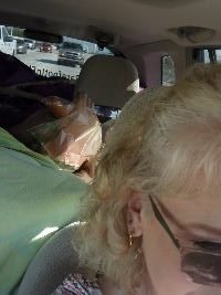 in-the-car-on-the-way-to-the-condo_small