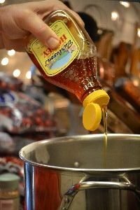 adding-honey_small