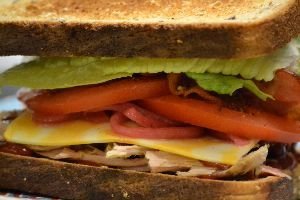 bacon-turkey-sandwich-2_small