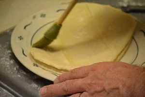 18 brush with egg_small