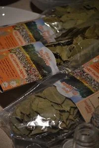 3 bags of bay leaves_small