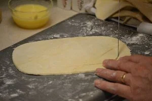 5 cutting along inside_small