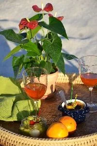 beautiful beach table_small