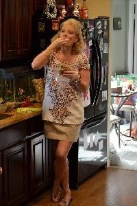 eating turkey salad_small