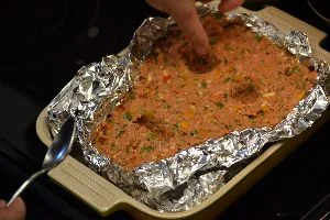 using a spoon for make the eyes and mouth_small