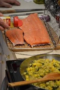 lemon pepper on the salmon_small