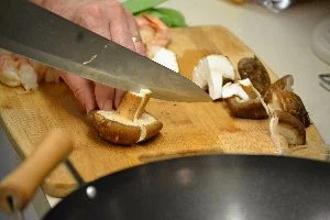 shrimp slicing the mushrooms thickly_small
